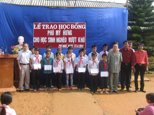 HKH - Một số tải 88vv nổi bật công tác khuyến học tháng 9 năm 2013.