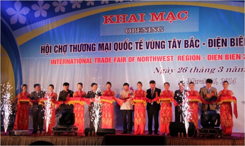 TCCB- Khai mạc Hội chợ Thương mại Quốc tế vùng Tây Bắc, 88vv11-năm 2014.