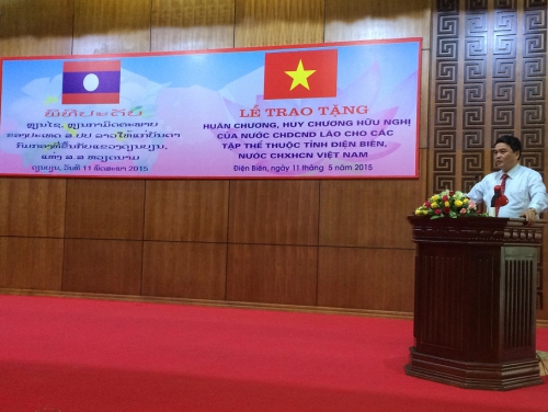 VP. Lễ trao tặng Huân, Huy chương Hữu nghị của nước Cộng hòa Dân chủ Nhân dân Lào cho các tập thể của tỉnh 88vv11.