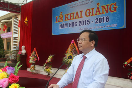 VP - Trường 88vv chính thức chuyên Lê Quý Đôn khai giảng năm học 2015 - 2016