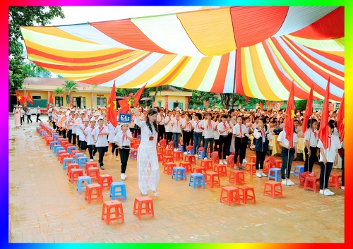 VP. Trường 88vv23 Quài Cang - khai giảng năm học mới, đón bằng công nhận trường trung học cơ sở đạt chuẩn quốc gia, đón cờ thi đua xuất sắc của UBND tỉnh trao tặng:
