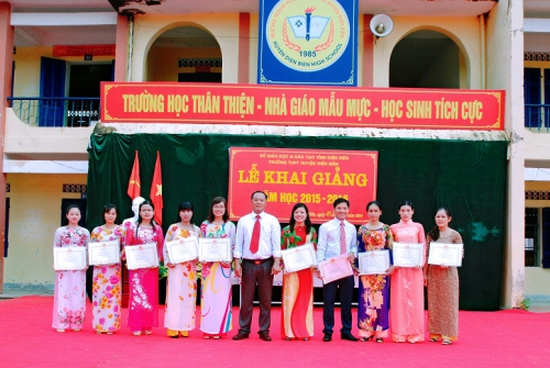 Văn phòng. Hướng tới kỷ niệm 30 năm thành lập trường 88vv chính thức huyện Điện Biên.