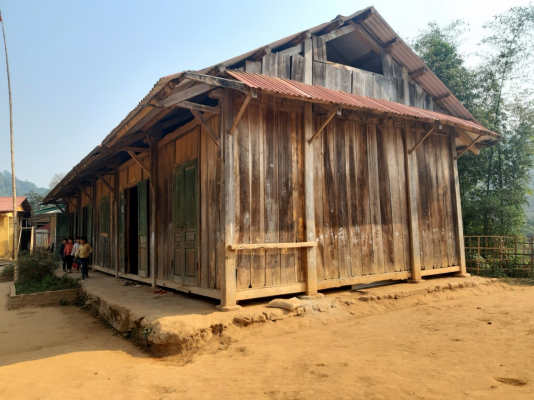 Hội từ thiện Phật Tâm – Phát tâm công đức tại điểm trường ngã ba, trường PTDTBT TH Mường Toong số 1