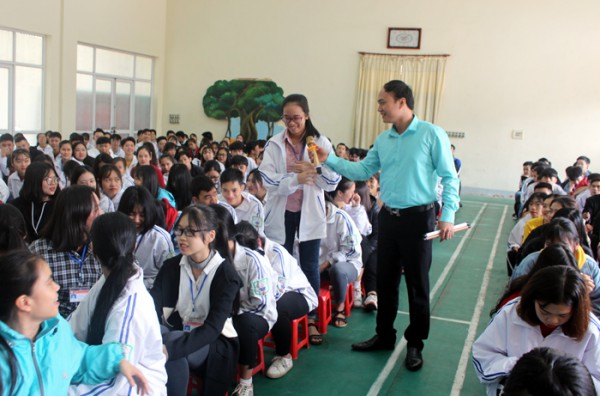 Tư vấn nghề nghiệp, việc làm và hỗ trợ khởi nghiệp cho 88vvv, sinh viên