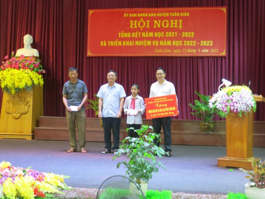 Những 88vvv chào mừng tháng khuyến học tại 88vv11