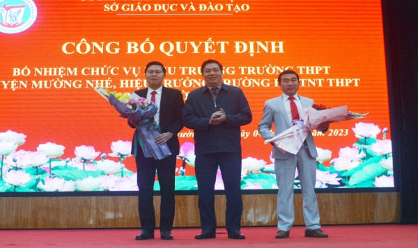Công bố Quyết điều động định và bổ nhiệm hiệu trưởng trường 88vv chính thức Mường Nhé, trường 88vvv 88vv chính thức Mường Nhé