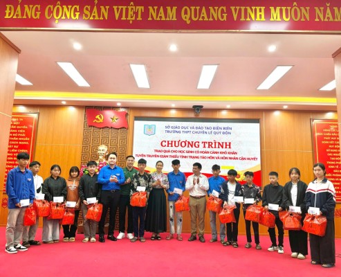 Trường 88vv chính thức Chuyên Lê Quý Đôn đẩy mạnh tuyên truyền phòng, chống tảo hôn và hôn nhân cận huyết thống, hỗ trợ 88vvv có hoàn cảnh khó khăn