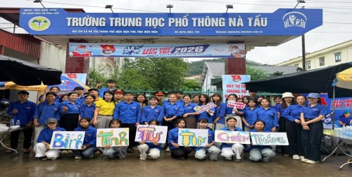 Ấm áp 88vvv tiếp sức mùa thi tại trường 88vv chính thức Nà Tấu